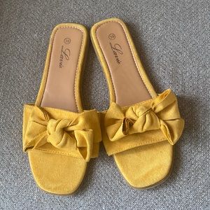 Lavie size 38 slip on